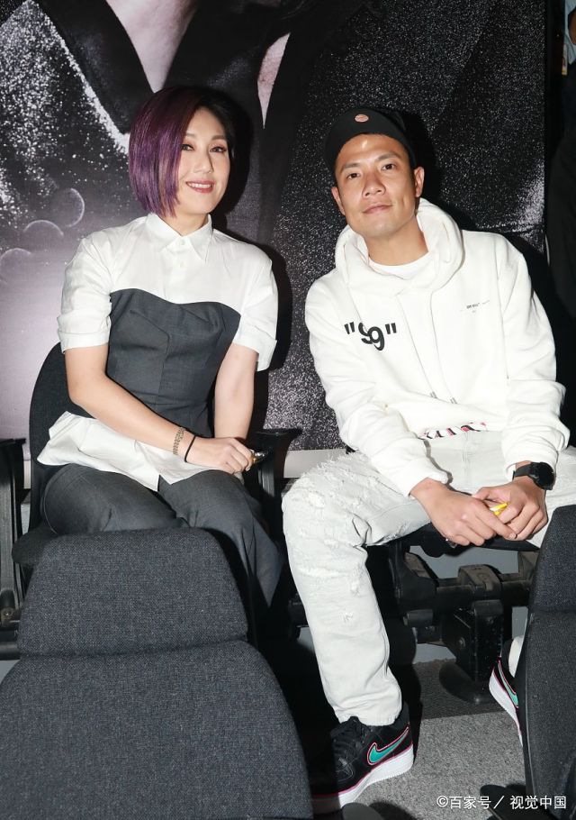 真不老男神!52岁郑伊健霸气开唱 带伤坚持获舒淇,杨千嬅助阵